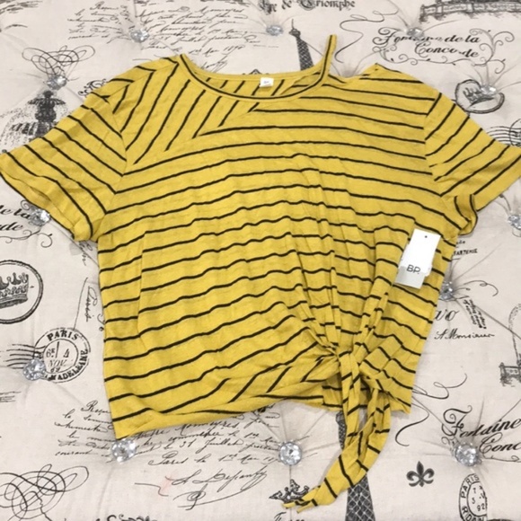 BP. Splice Neck Tie Hem Tee - Picture 3 of 6